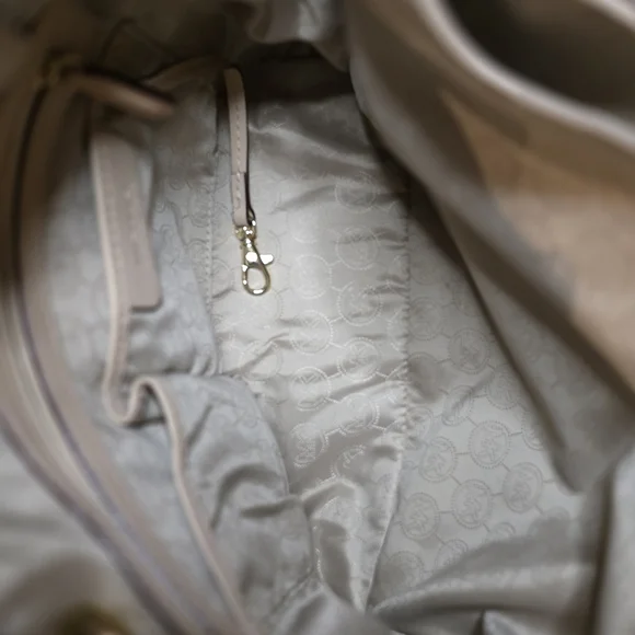 Michael Kors Beige Signature Tote Bag - Picture 6 of 6